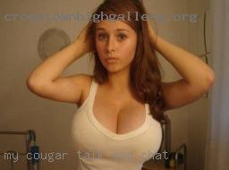 My cougar wife with boys saxy pouto talk and chat.